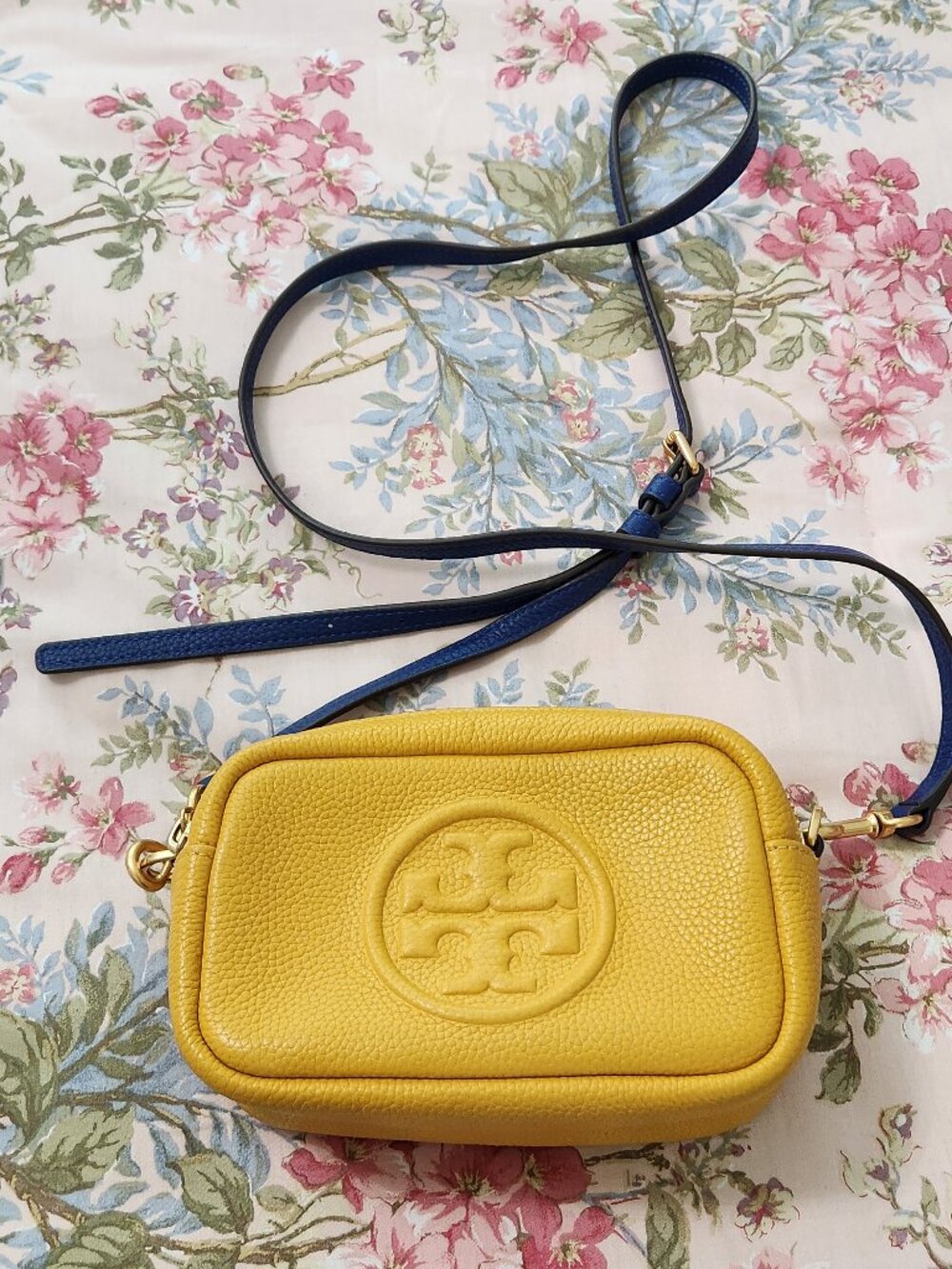 Tory Burch Yellow Crossbody-Just like new!